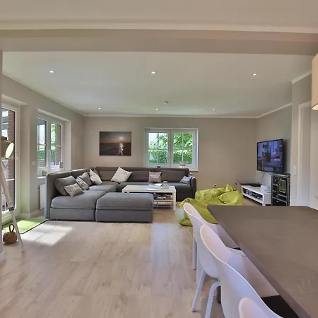 8er Huus Wangarou Casa vacanze